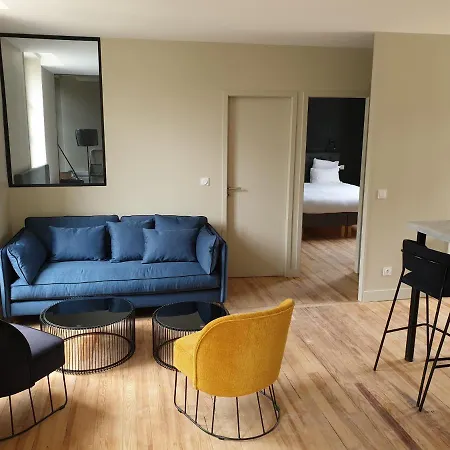 Апарт-отель Au Loup Historic