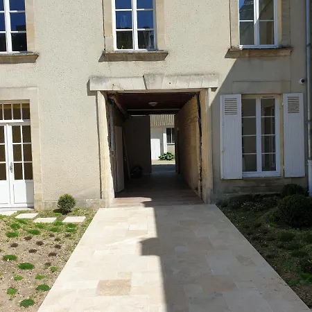 Au Loup Historic Lägenhetshotell Bayeux