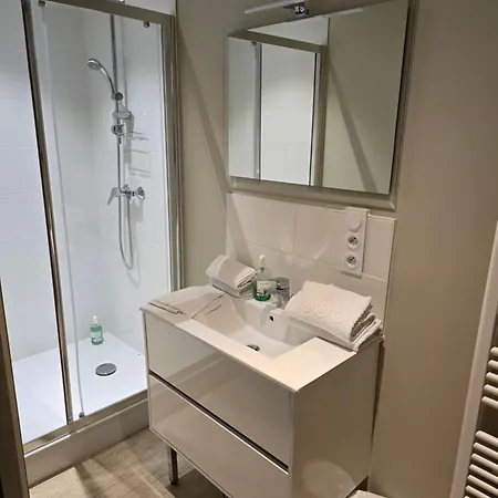 Au Loup Historic Байе