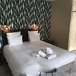 Appart hôtel Au Loup Historic 3*