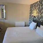 Au Loup Historic 3* Bayeux