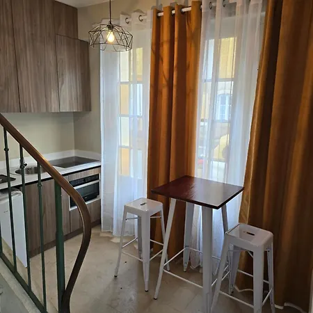 Au Loup Historic 3*