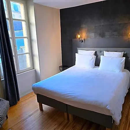 Au Loup Historic Appart hôtel 4*