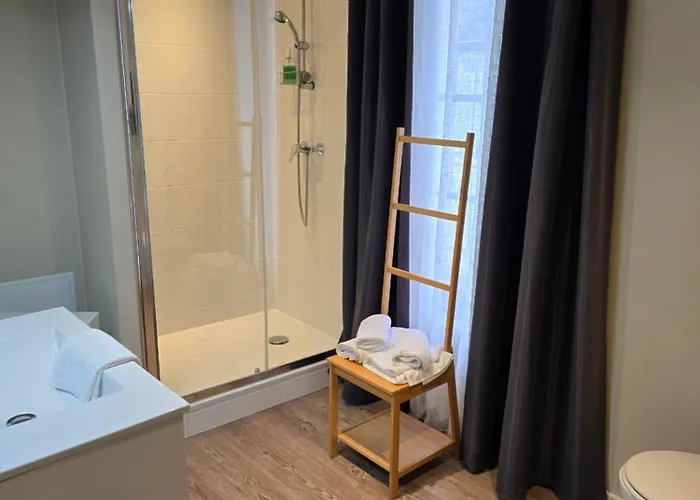 Au Loup Historic Bayeux